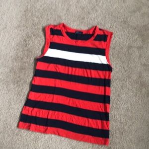 Gap cap sleeve tank